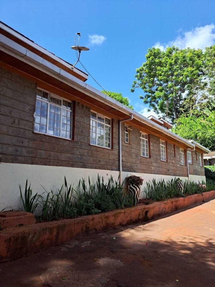 undefined Rosslyn Studios 6