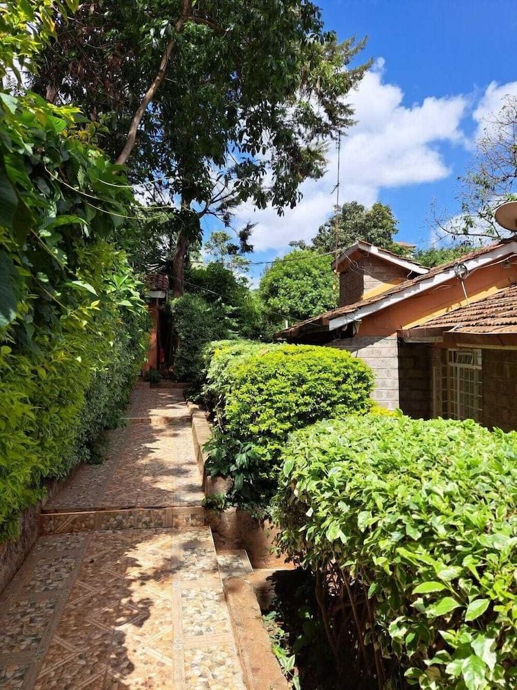 undefined Rosslyn Studios 3