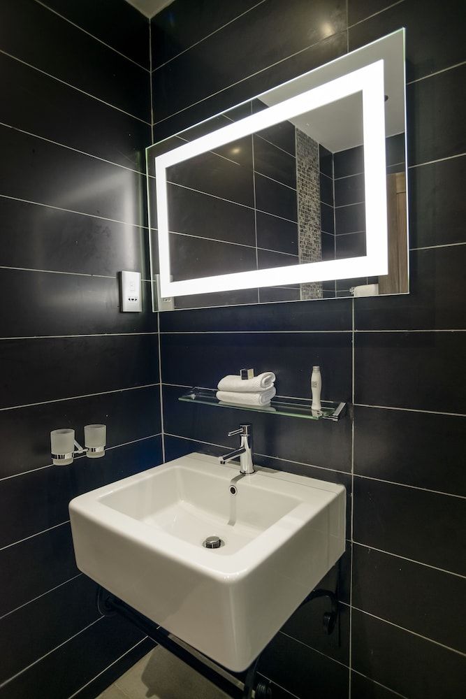 The Landmark Suites Westlands, Nairobi- Next to Westgate Mall Deluxe Suite, 1 Bedroom 7