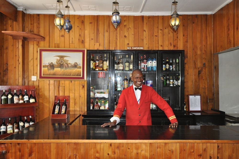 undefined Oakwood Hotel 7