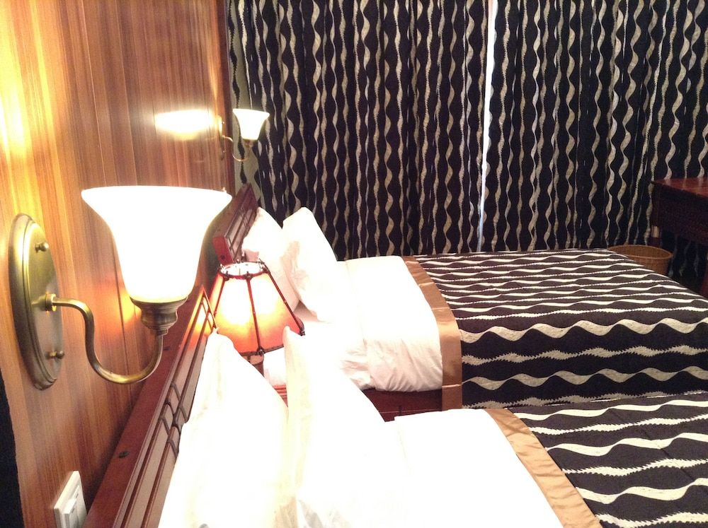 AA Lodge Masai Mara Family Cottage, 2 Bedrooms, Non Smoking 4