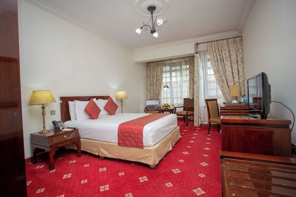 Weston Hotel Superior King Room 2