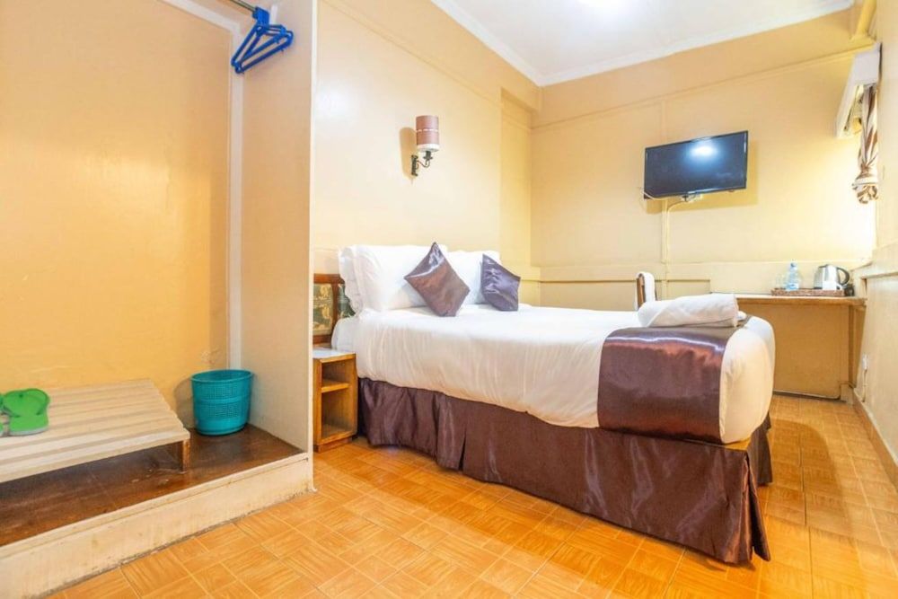 undefined Impala Hotel 8