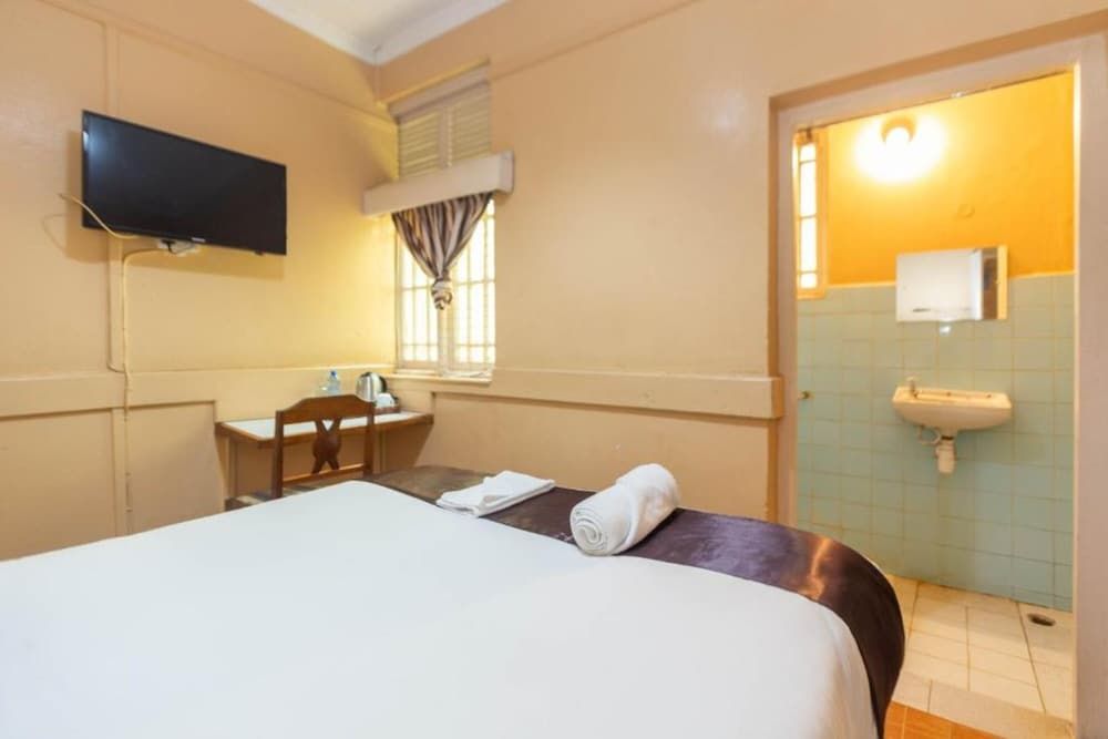 undefined Impala Hotel 6