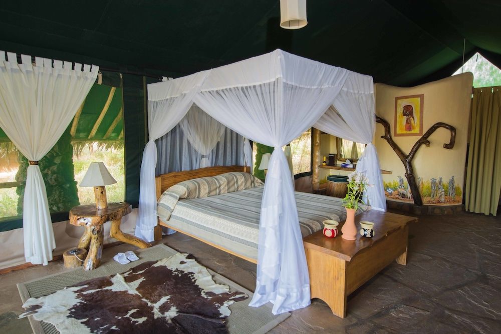 Deluxe Tent (Single)
