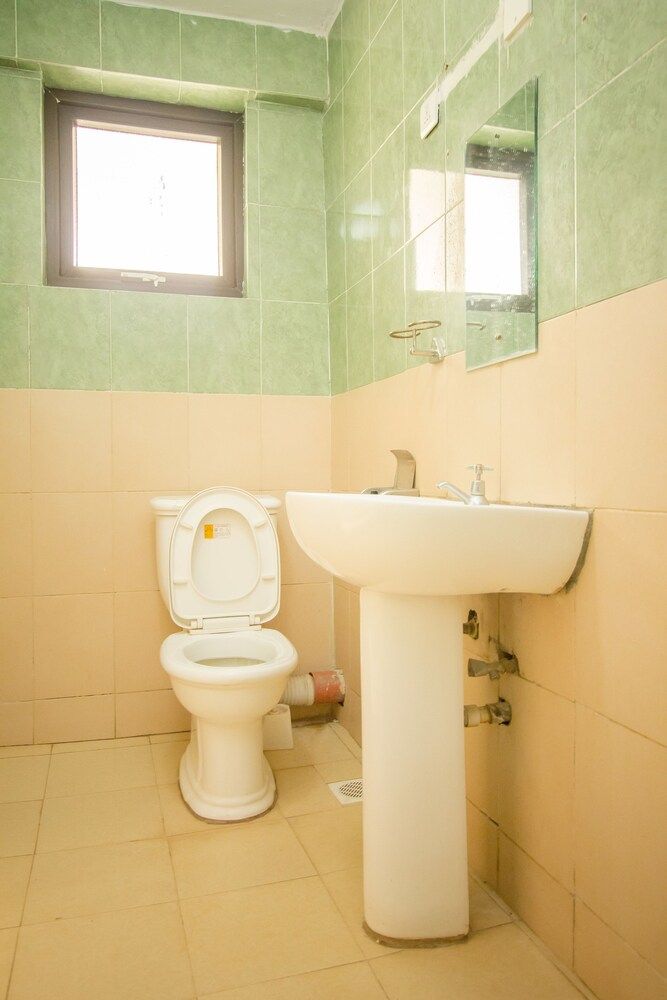 Silver Bells Hotel Isiolo Deluxe Single Room 7