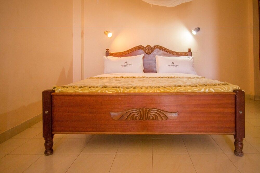 Silver Bells Hotel Isiolo Deluxe Single Room 5