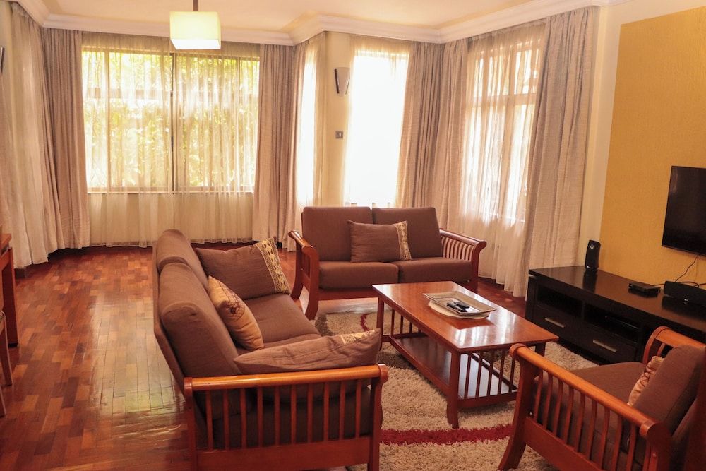 GemSuites State House Apartment, 2 Bedrooms 9