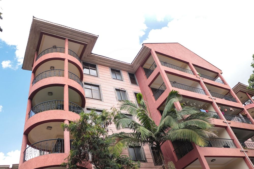 undefined GemSuites State House 5
