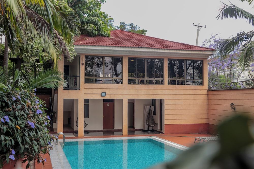 undefined GemSuites State House 3