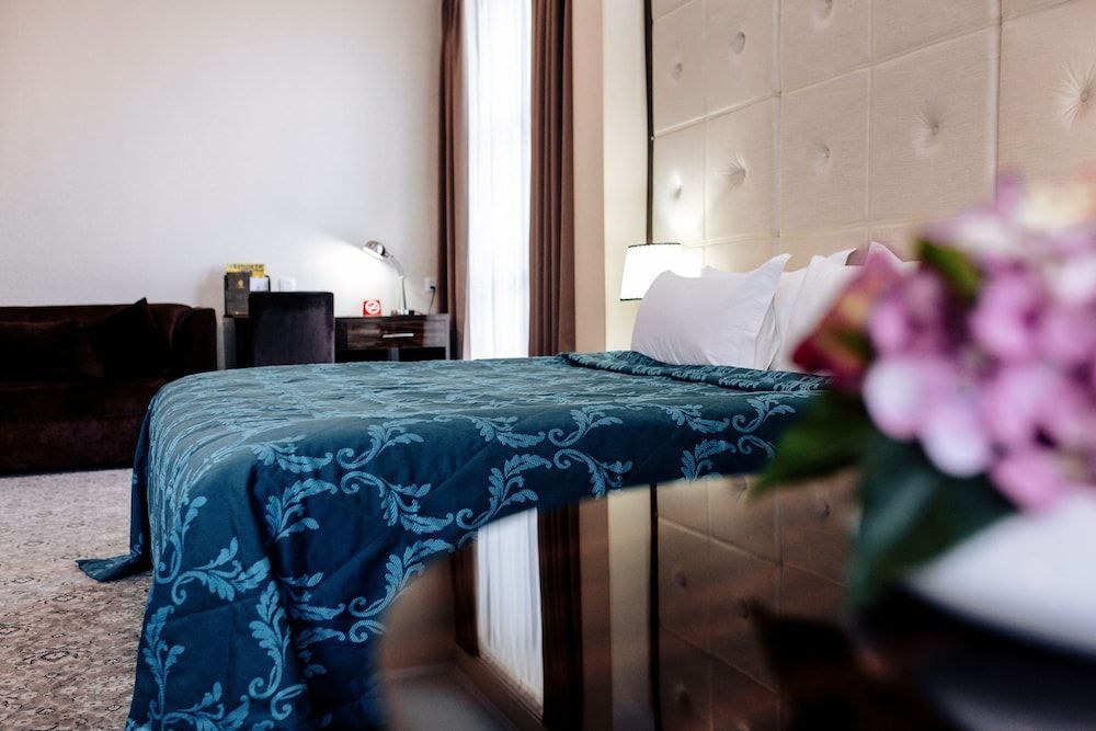 Plaza Hotel Bishkek Junior Double Room 3