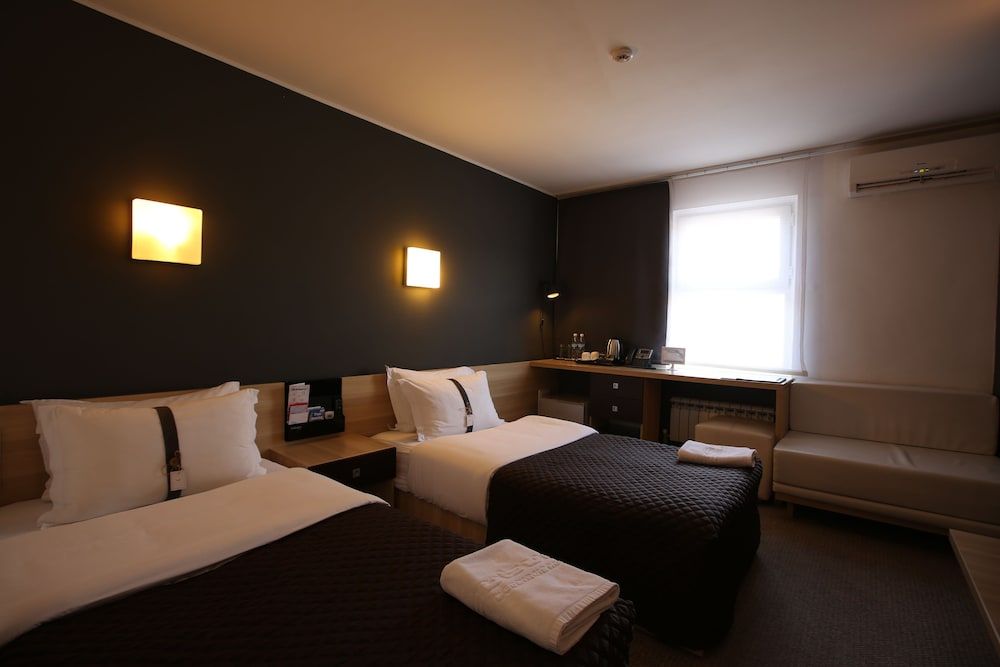 Hotel Futuro Bishkek