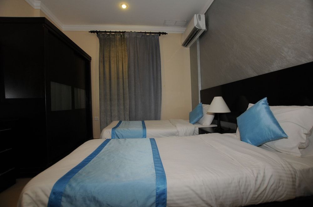 undefined Al Muhanna Plaza Hotel