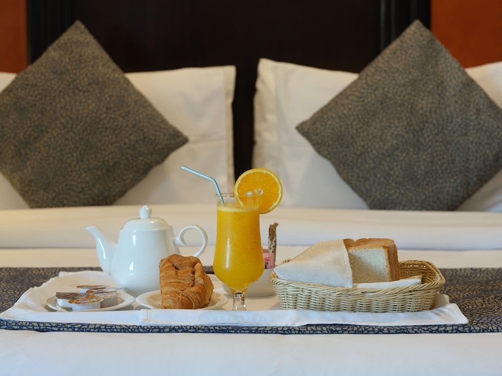 Boudl Kuwait Standard Room, 1 King Bed 3