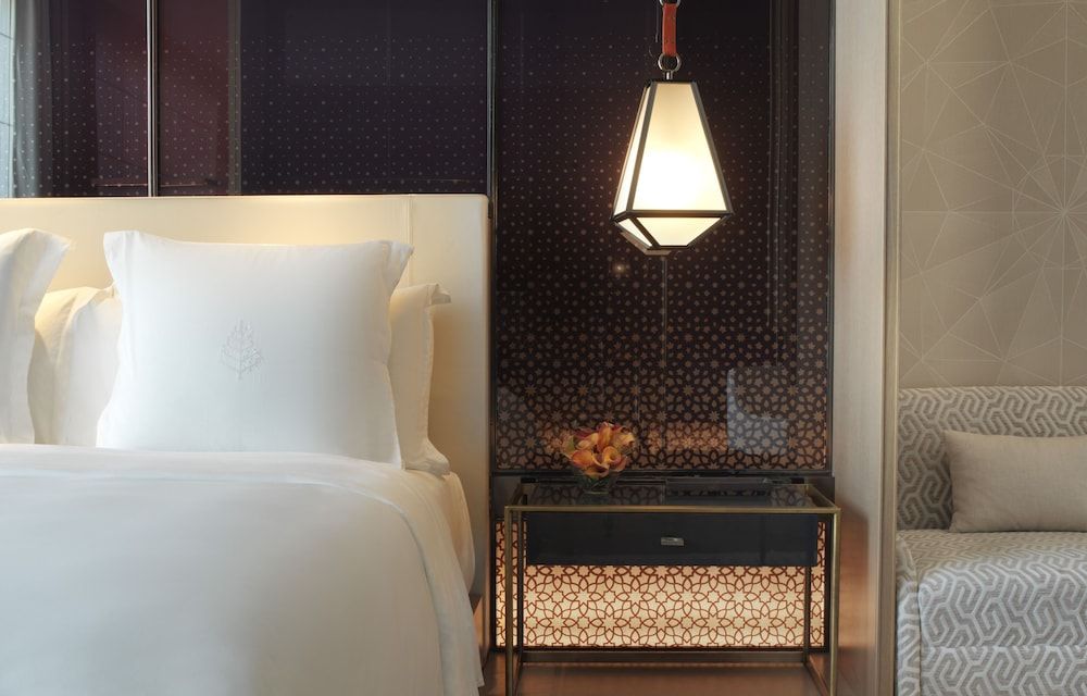 Suite, 1 King Bed, Non Smoking (Diplomatic)