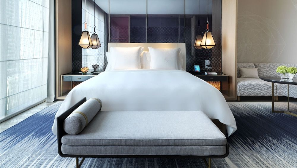 Superior Room, 1 King Bed
