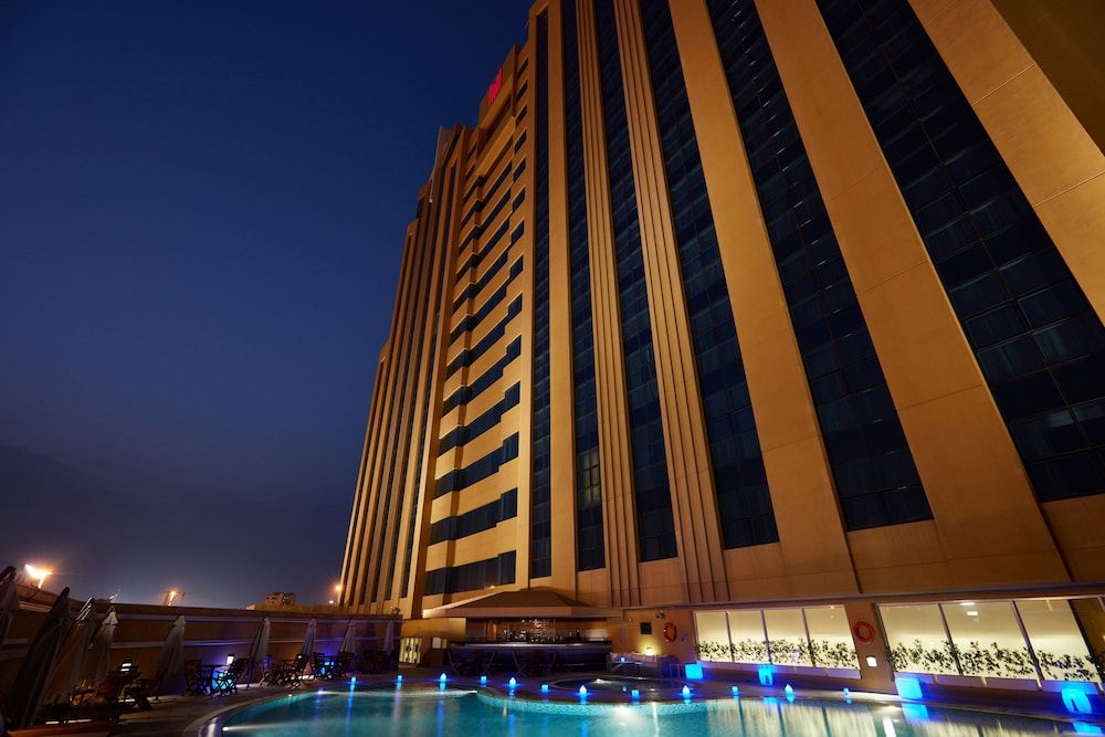 undefined Millennium Hotel and Convention Centre Kuwait 9