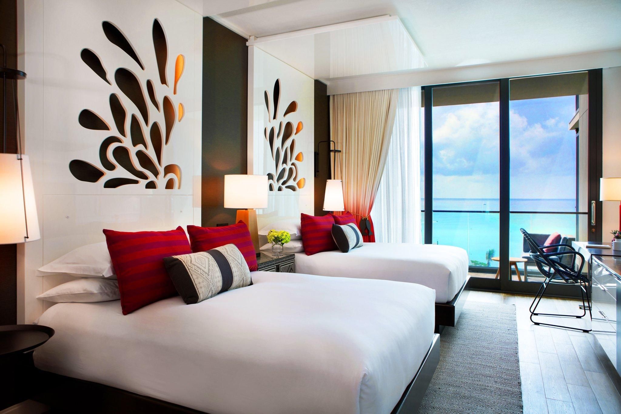 2 Queen Premium Ocean View