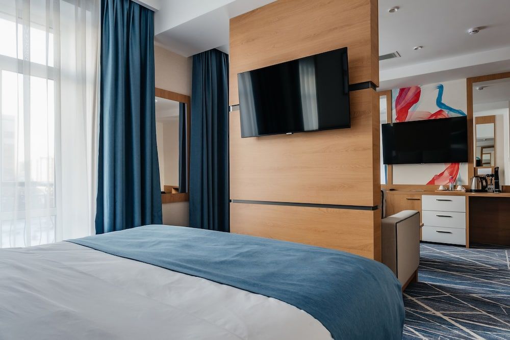 Room, 1 King Bed, Non Smoking