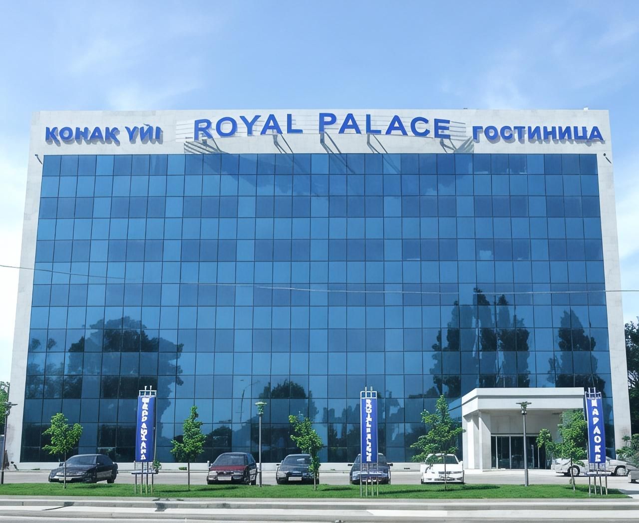 Royal Palace Hotel