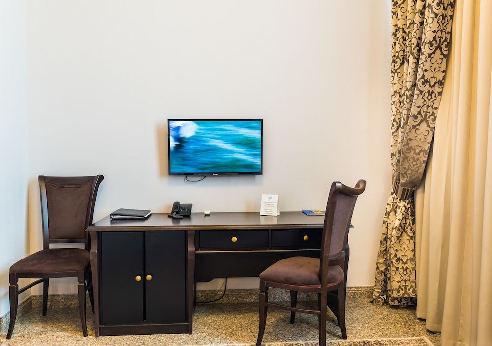 Royal Park Hotel Almaty Standard Double or Twin Room 7