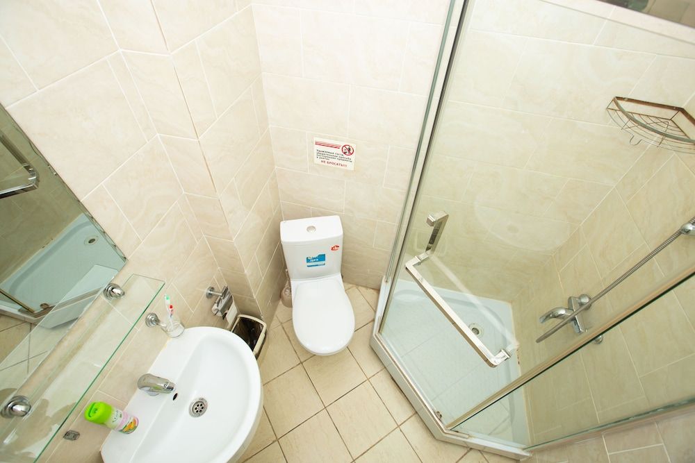 Aruna Hotel Basic Single Room 2