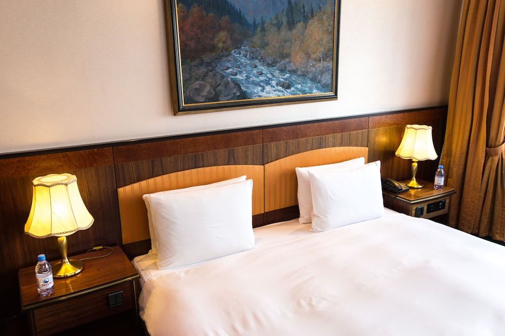 undefined Rahat Palace Hotel 10