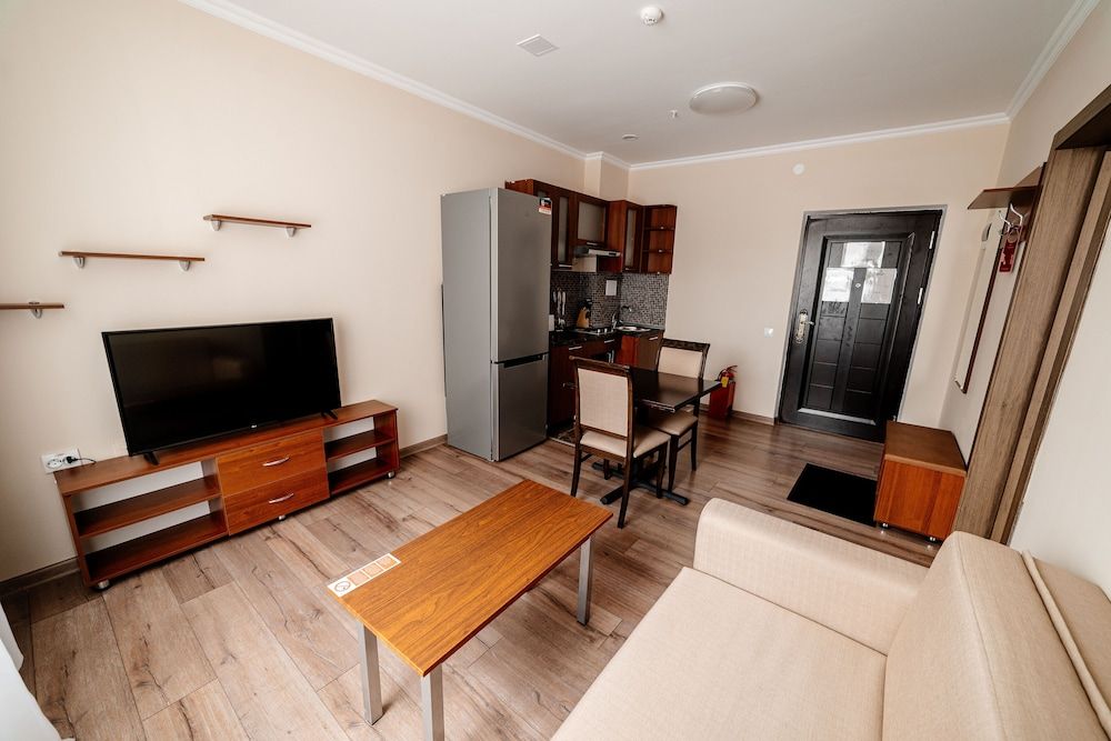 Chagala Uralsk Hotel Superior Apartment 9