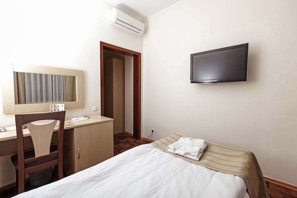 Economy Single Room