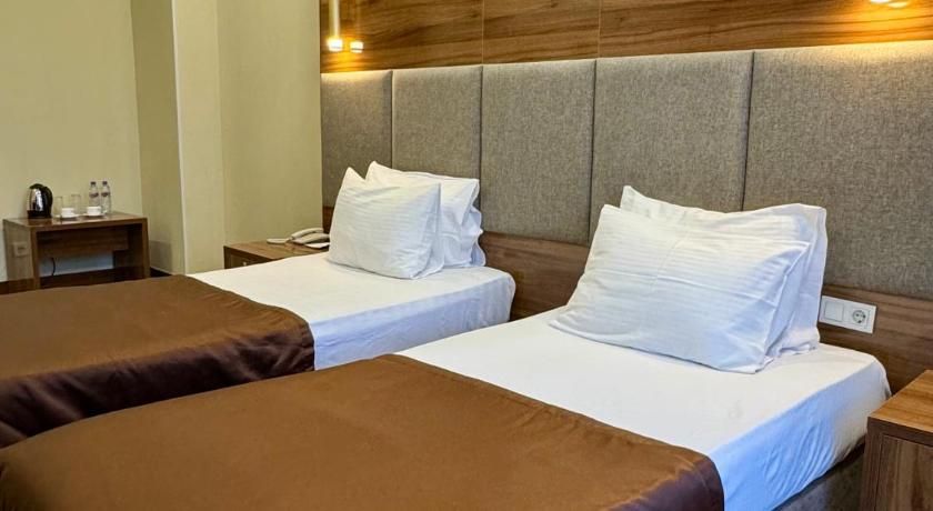 Grand Hotel Eurasia Budget Double Room 24