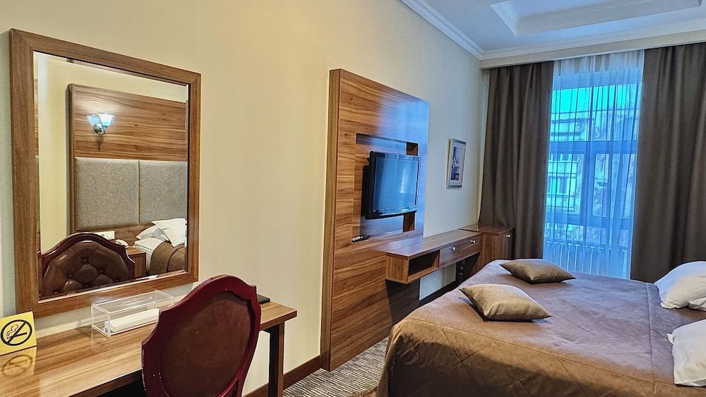 Grand Hotel Eurasia Budget Double Room 46