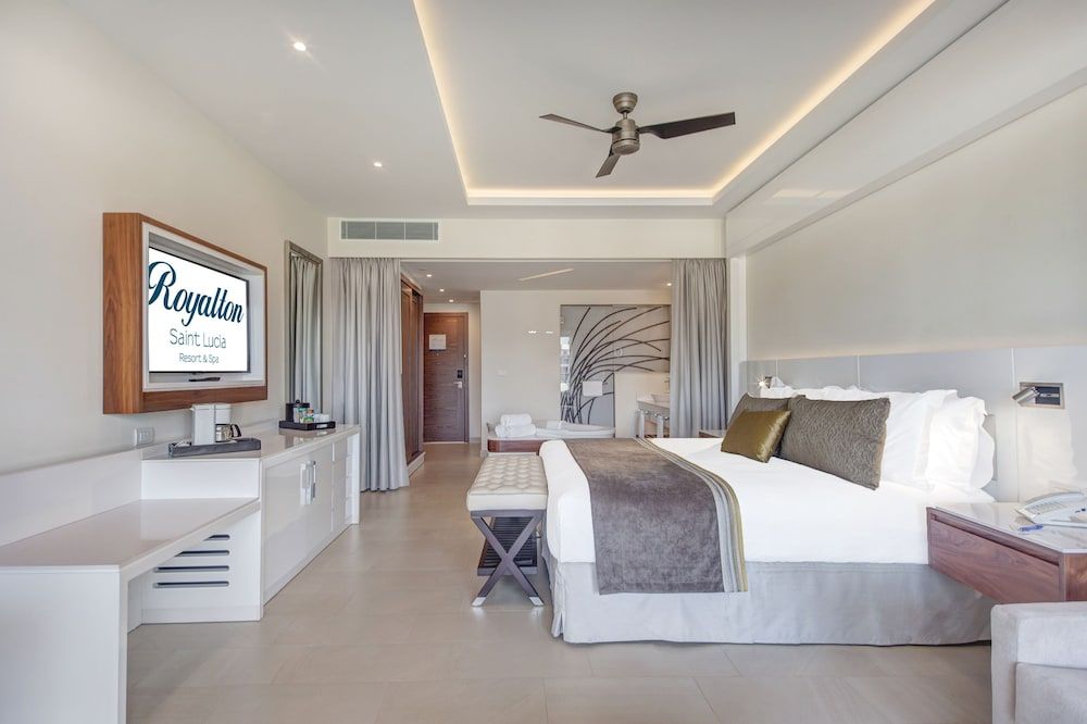 Luxury Junior Suite Ocean View