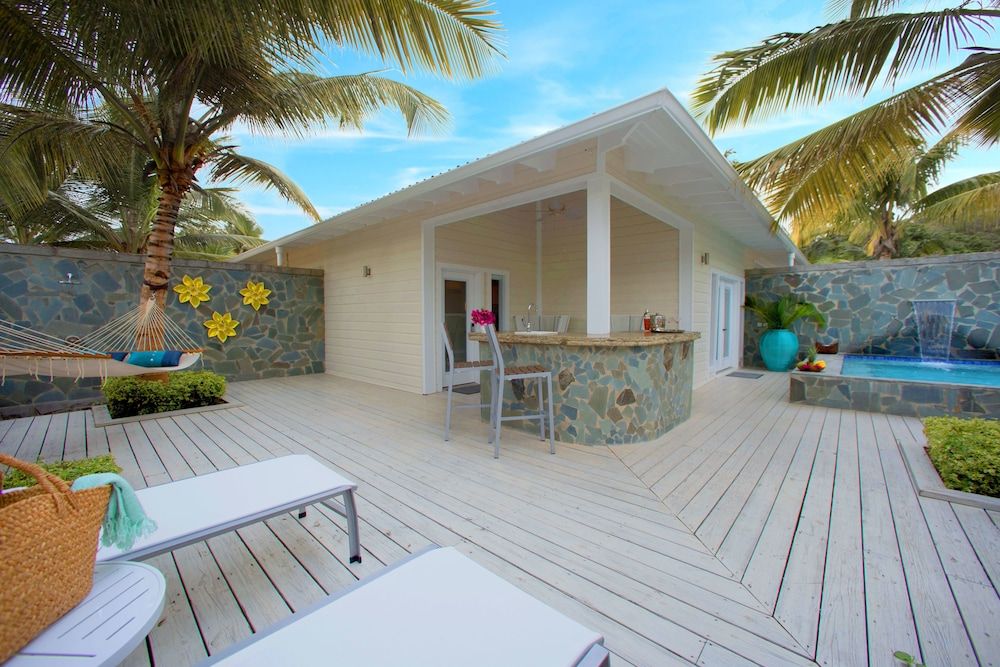 Plunge Pool Butler Suite