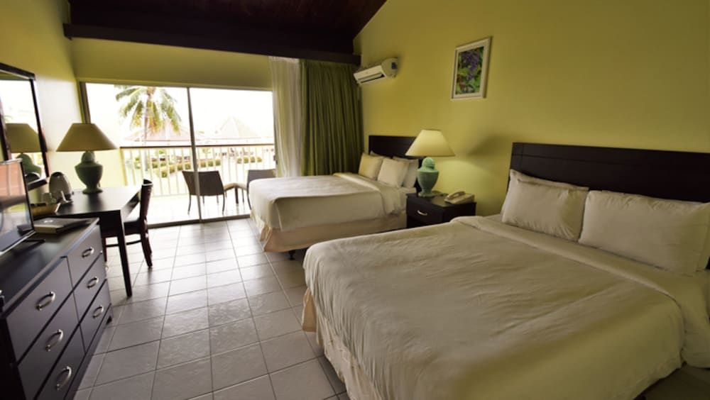 Deluxe Ocean View Room
