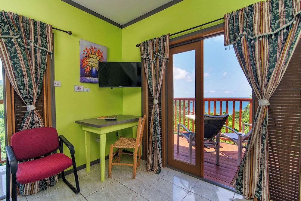 Tropical Paradise View Deluxe Bay View Room #7 7