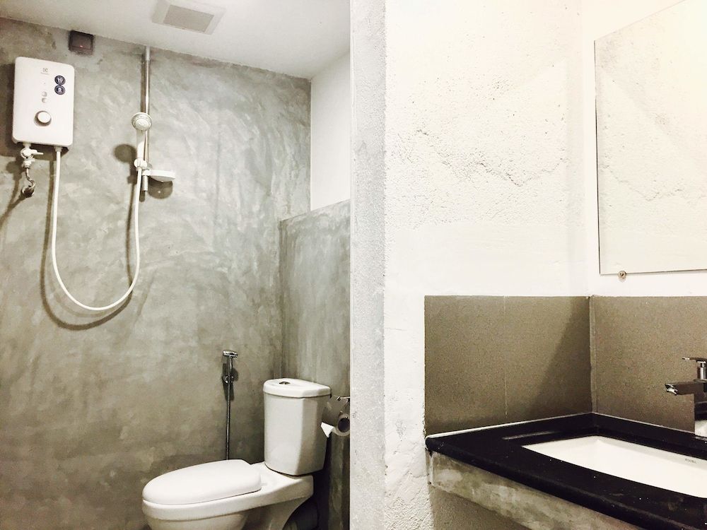 Star Anise Boutique Capsule Double Capsules Dormitory 13