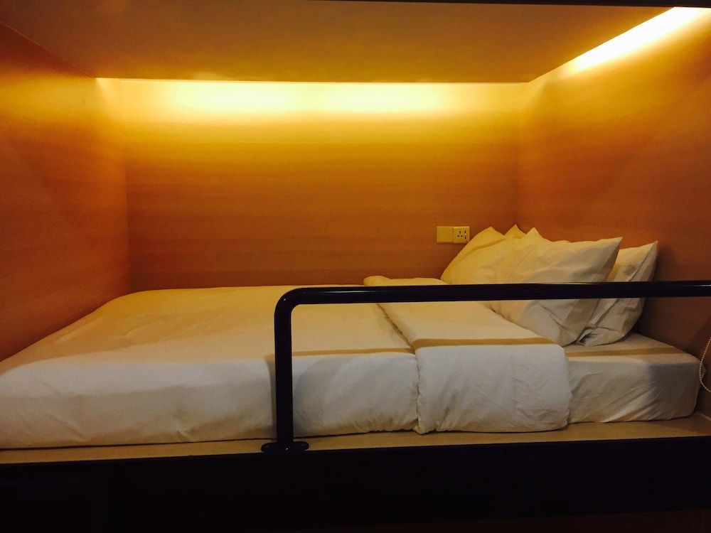 Star Anise Boutique Capsule Double Capsules Dormitory 3