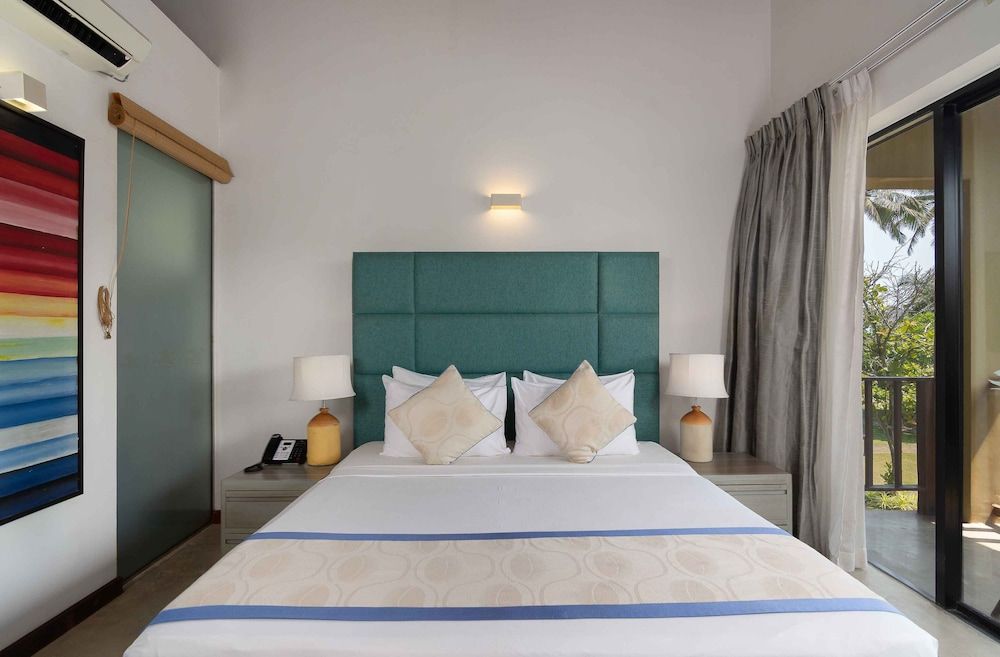 South Lake Resort Koggala Deluxe Double Room, Garden View 5