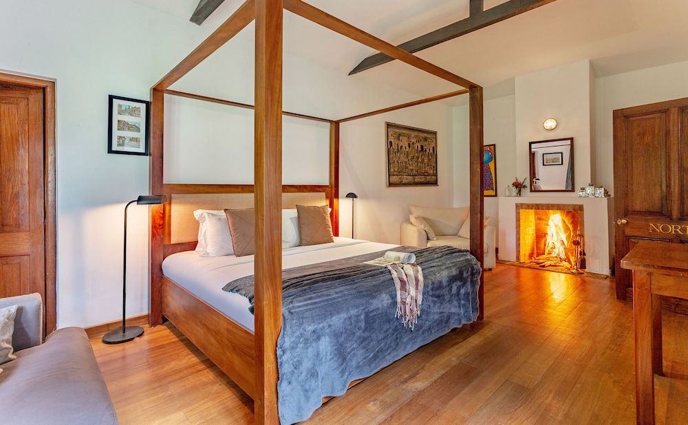 undefined Anilana Craigbank