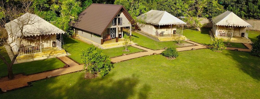 undefined Rangiri Dambulla Resort 4