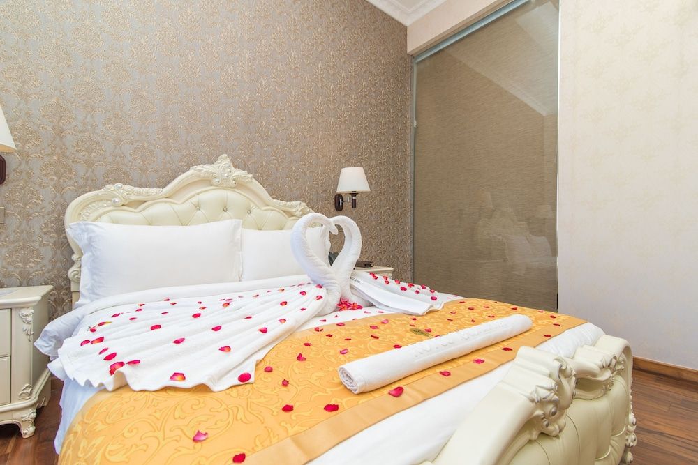 Deluxe Double Room, Mountain View, Oceanfront