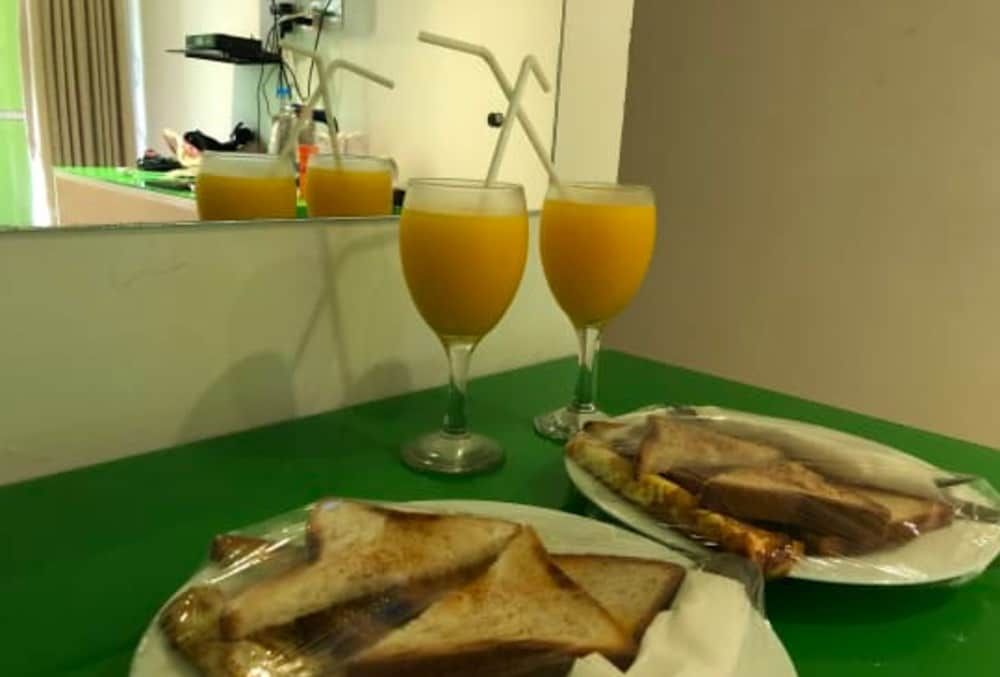 undefined Thilhara Days Inn 10