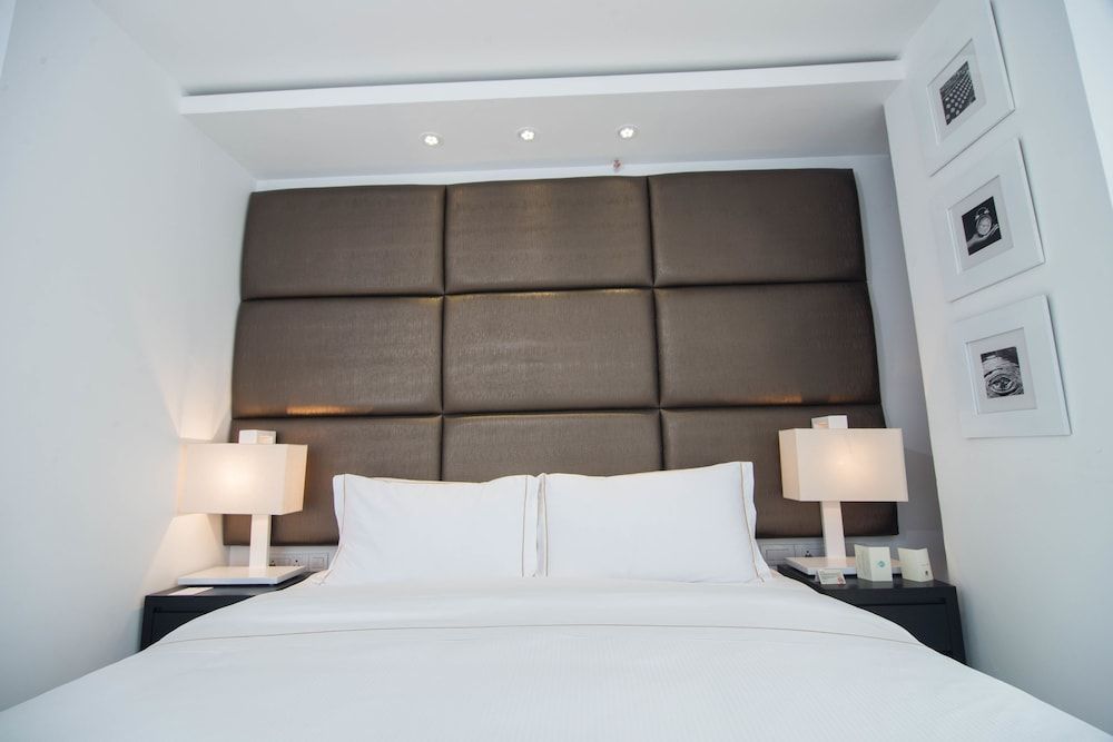 undefined Platinum One Suites 3