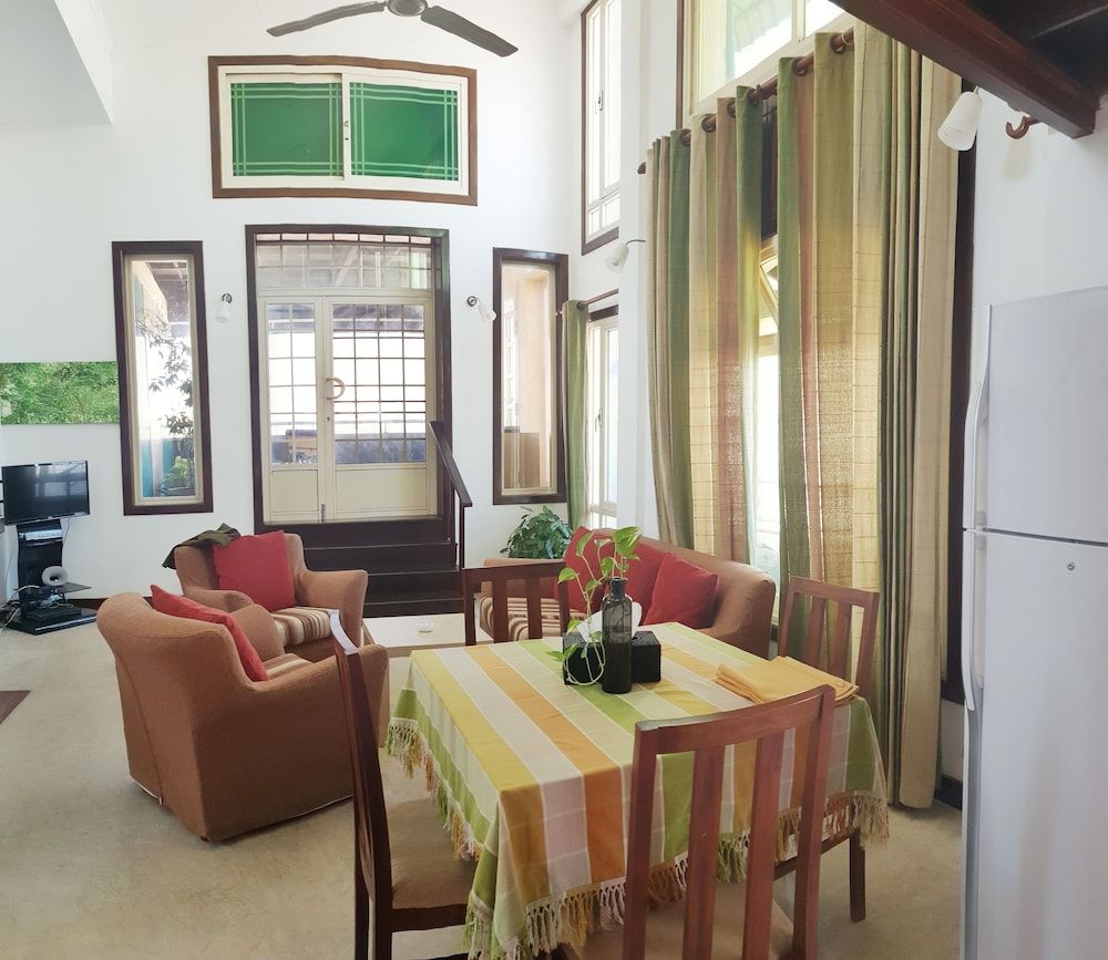 Halahouse Colombo Luxury Apartment, 2 Bedrooms, Ocean View 2