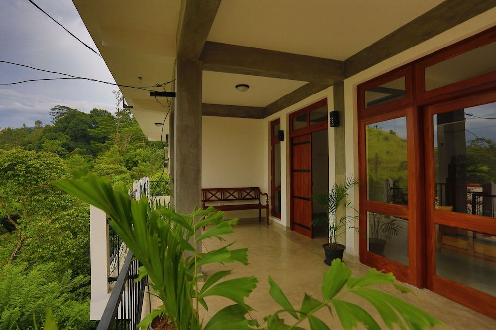 undefined Hanthana House 5