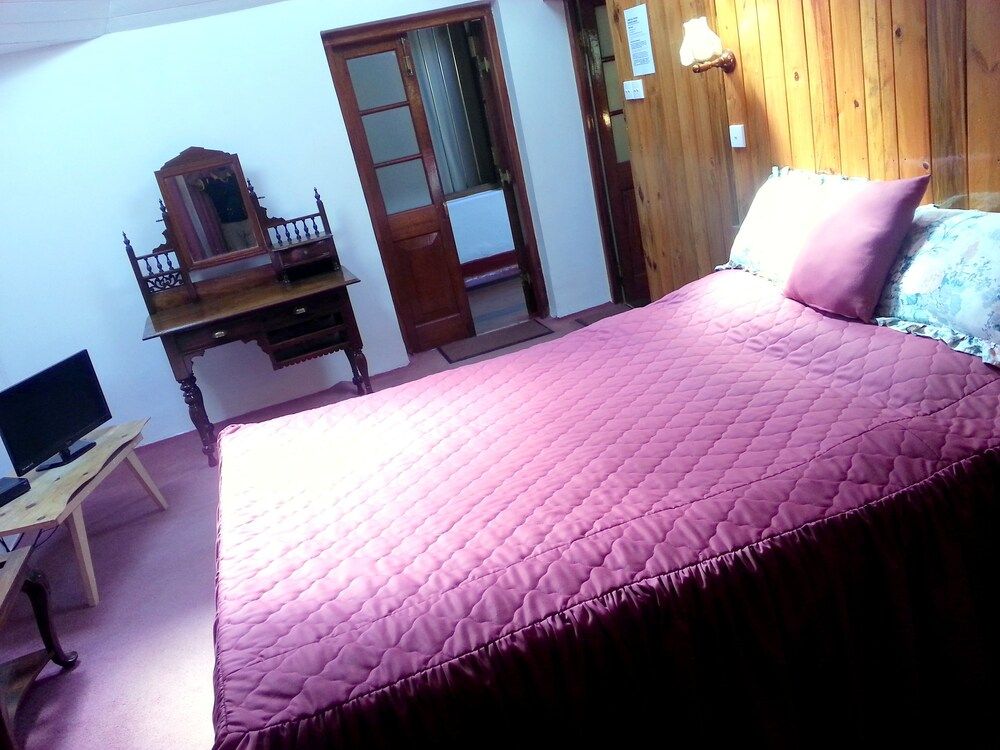 undefined Meenaella Colonial Bungalow 2