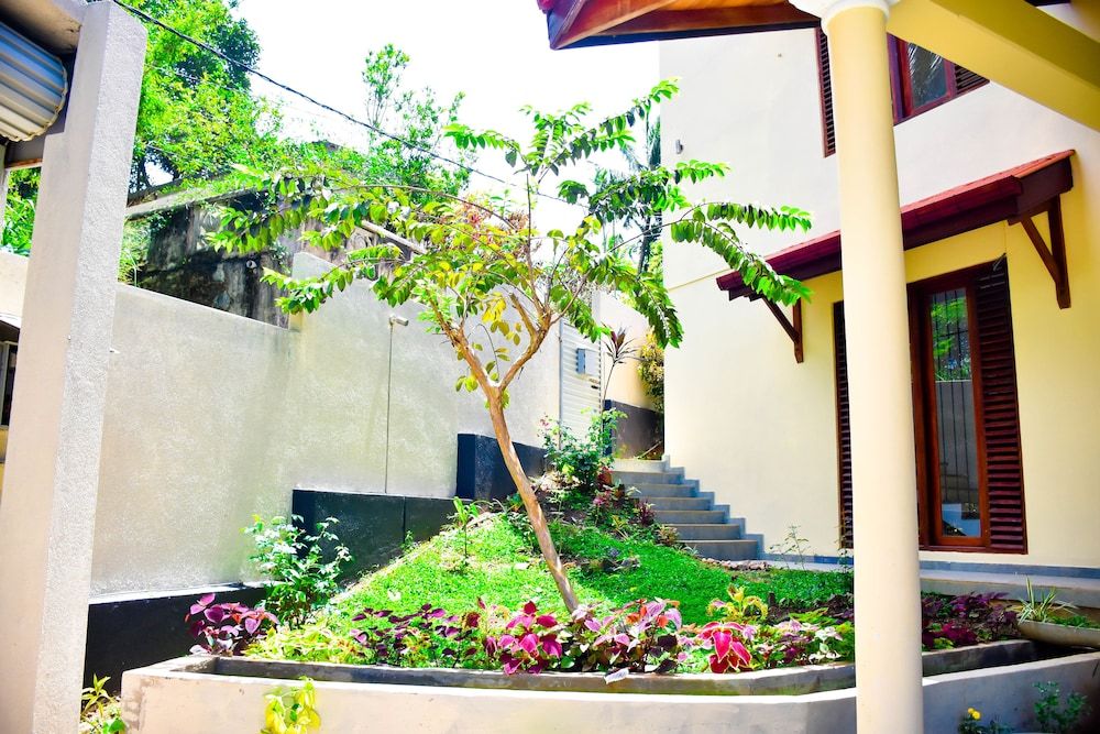 undefined Sri Kandyan Bungalow 8