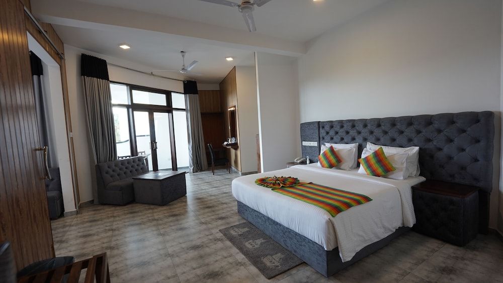 Deluxe Room with Ocean view and Balcony
