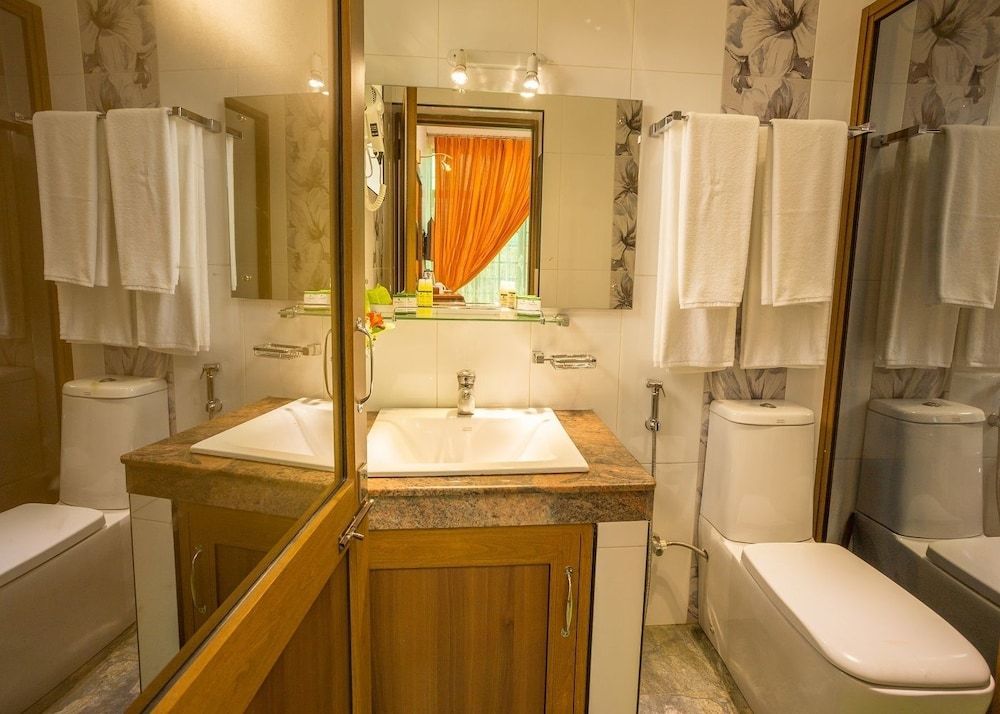 Bungalow By Camellia Deluxe Double Room, Non Smoking, Mountain View 4