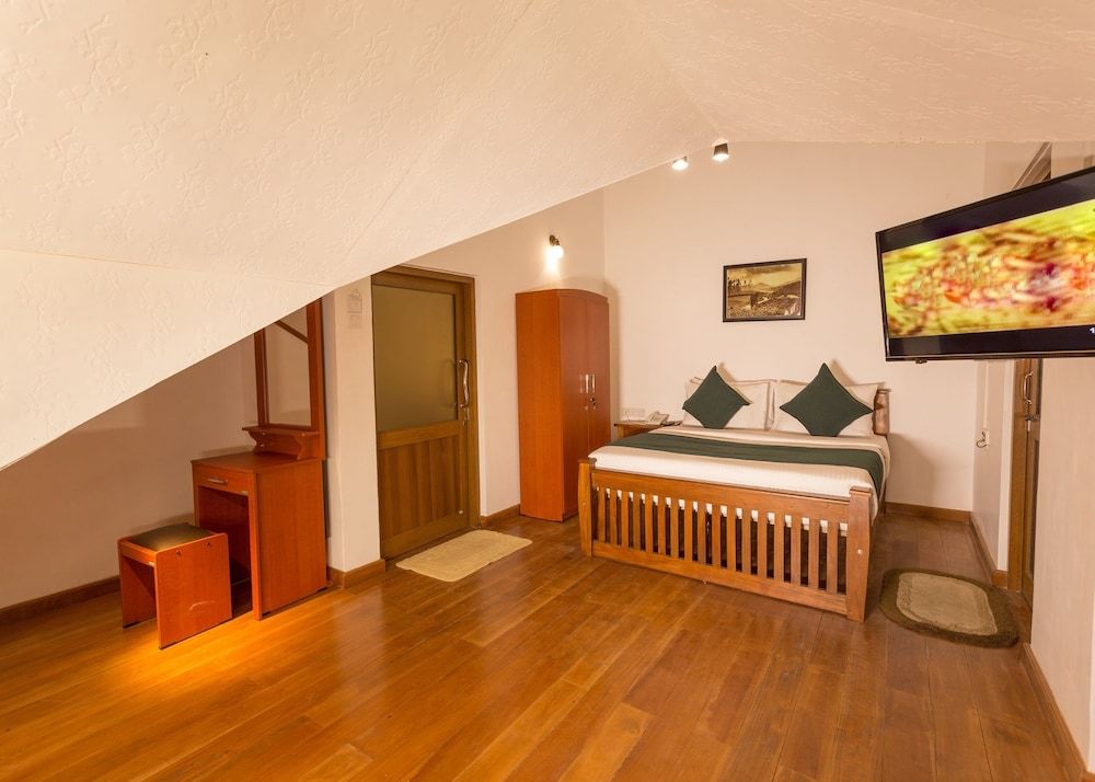 Bungalow By Camellia Romantic Double Room, Lake View 3